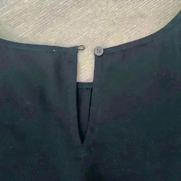 LOFT Sleeveless Top Ruffle Sleeve and Hem - Picture 5 of 5